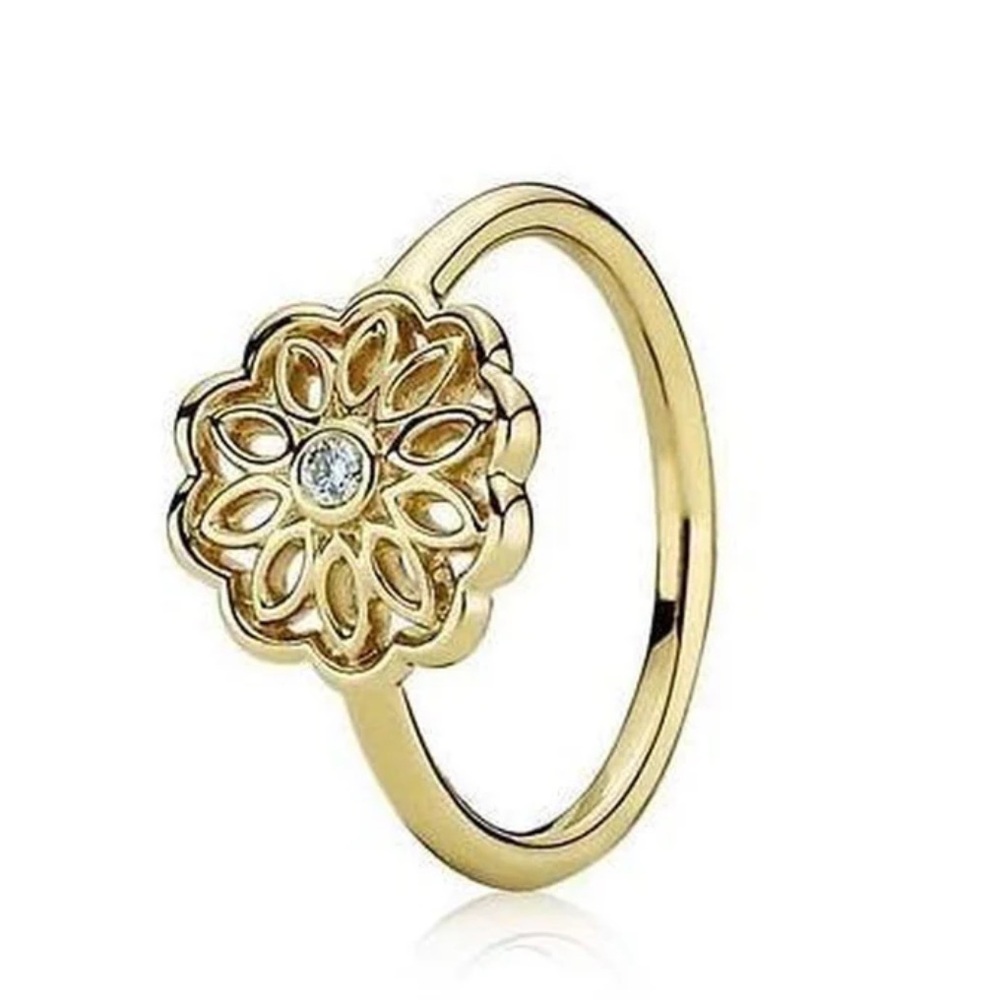 Pandora Golden Elegance Ring 🤍